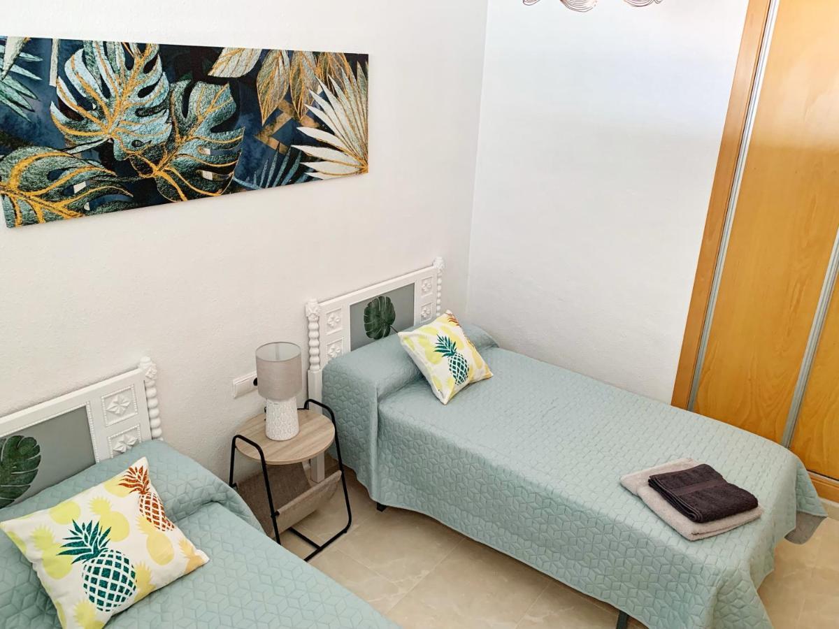 Sunny Beach Retreat Santa Pola Eksteriør billede